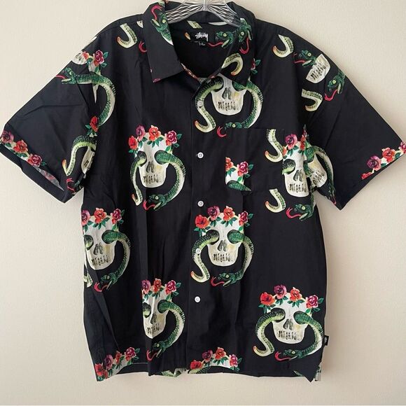STÜSSY Shirt Button Down Shirt Skull Pattern in Black size large - Picture 3 of 9